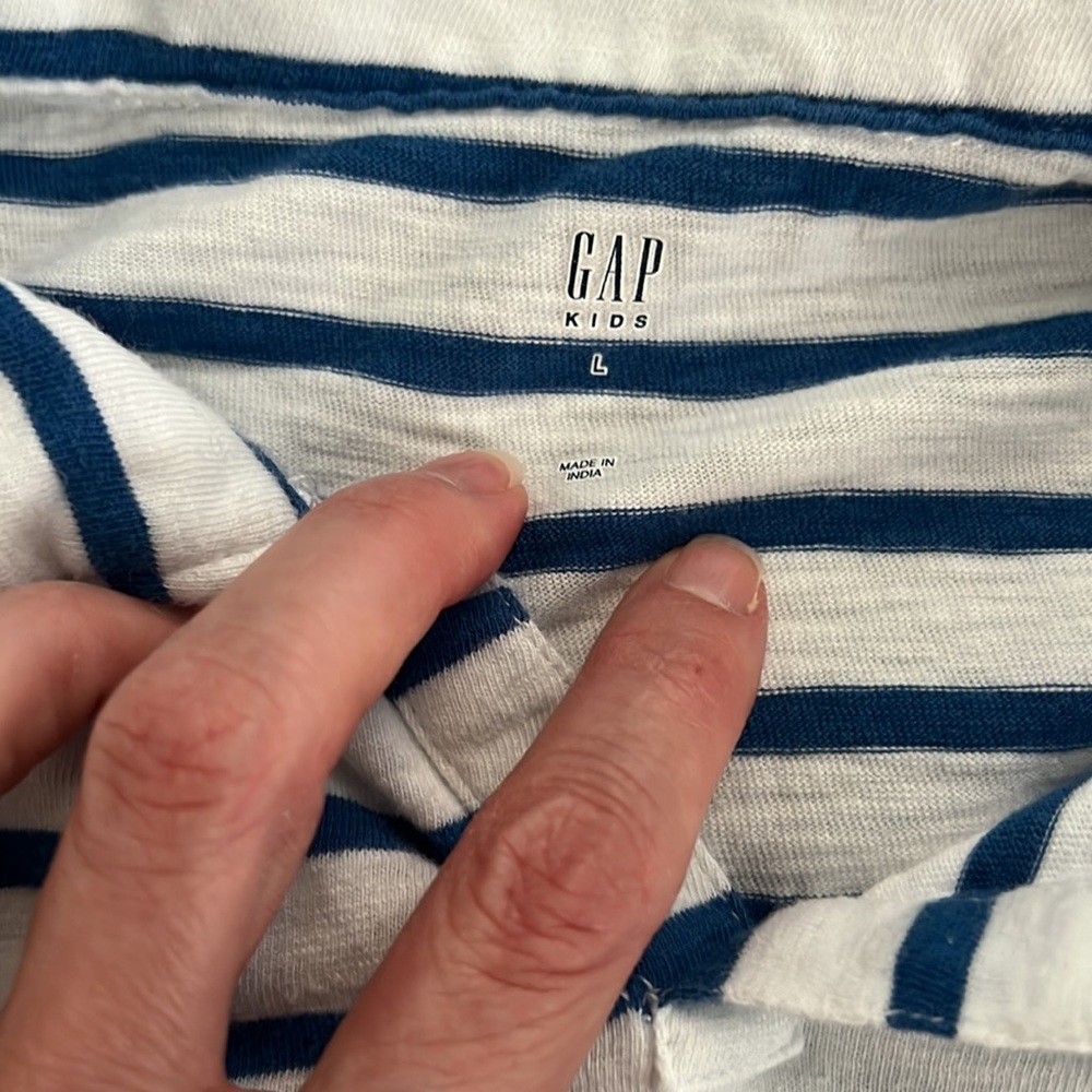Adorable shirt bundle - Picture 5 of 7
